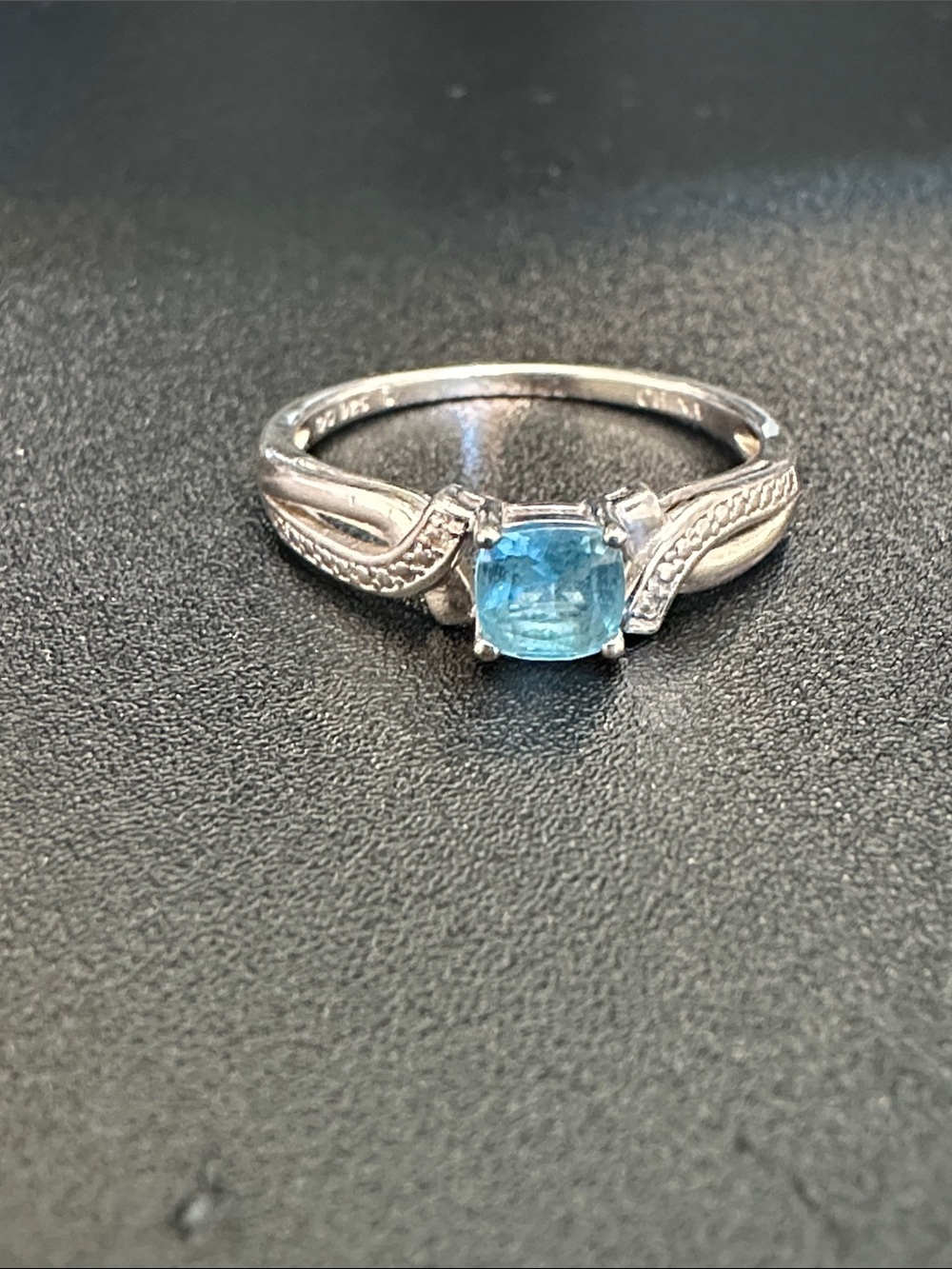 Sterling Silver Blue Topaz Ring - Elegant Blue Gem Accent